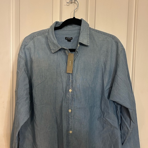 J. Crew Light Blue Button-Up Shirt - Picture 1 of 3